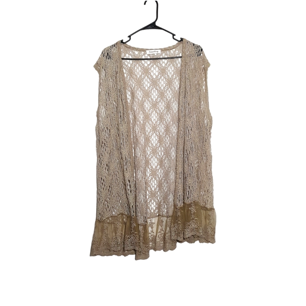 Sassybling sleeveless cardigan size OS flaw